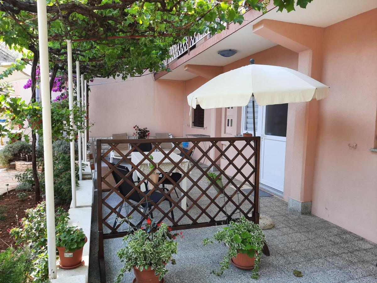 Apartment Nino In Pula Zewnętrze zdjęcie