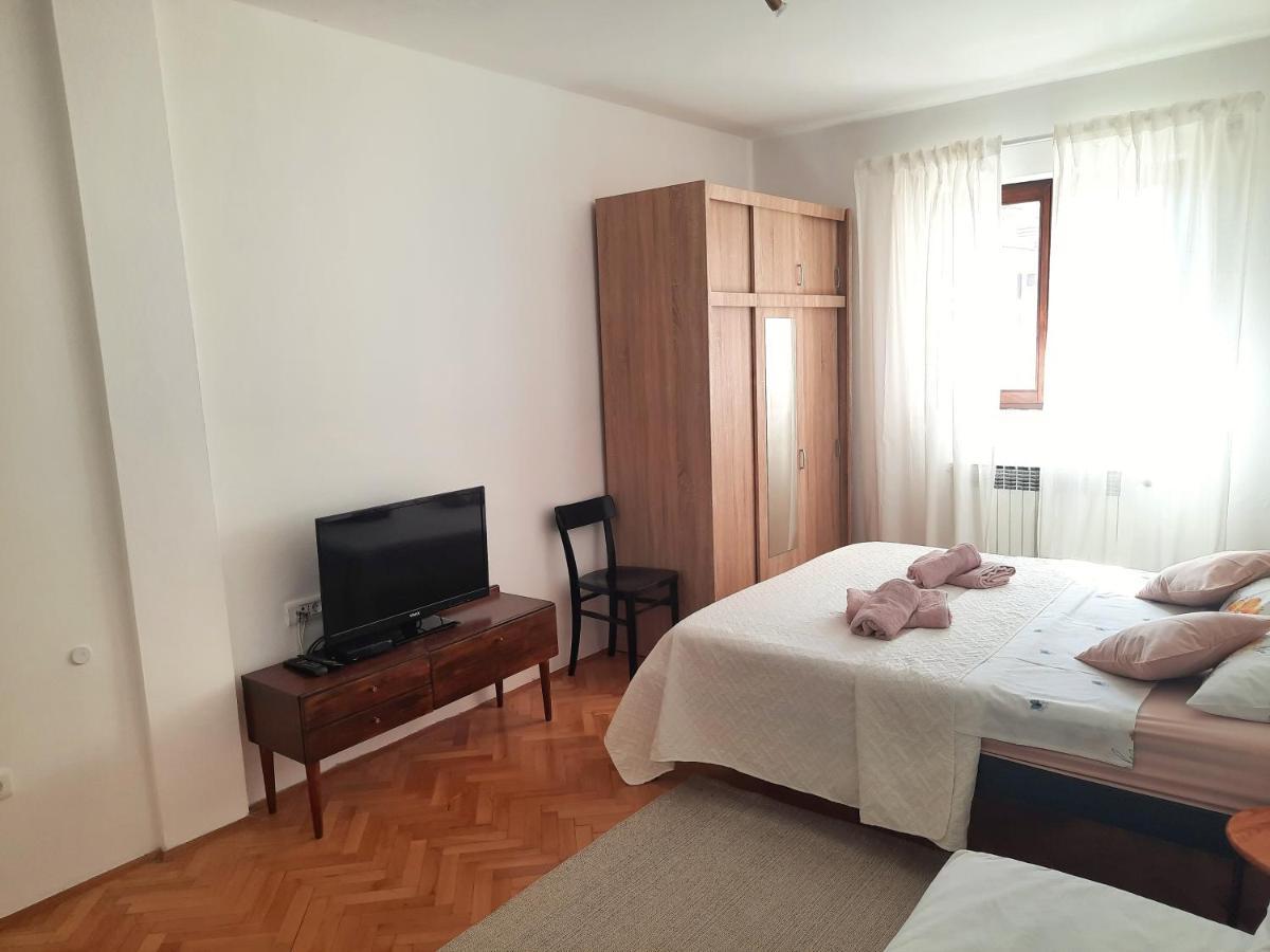 Apartment Nino In Pula Zewnętrze zdjęcie